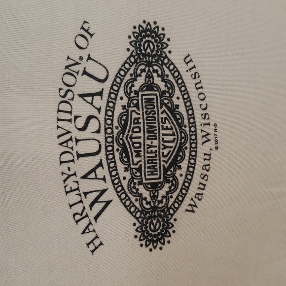 Harley Davidson Women's t-shirt, large, cream, flag, eagle. - Picture 5 of 7